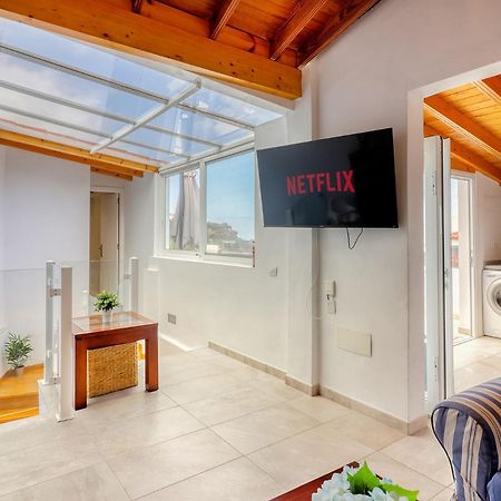 Big Terraced House, 100M To The Beach, With Bbq And Sea View Guincho  Buitenkant foto
