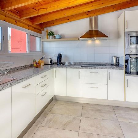 Big Terraced House, 100M To The Beach, With Bbq And Sea View Guincho  Buitenkant foto